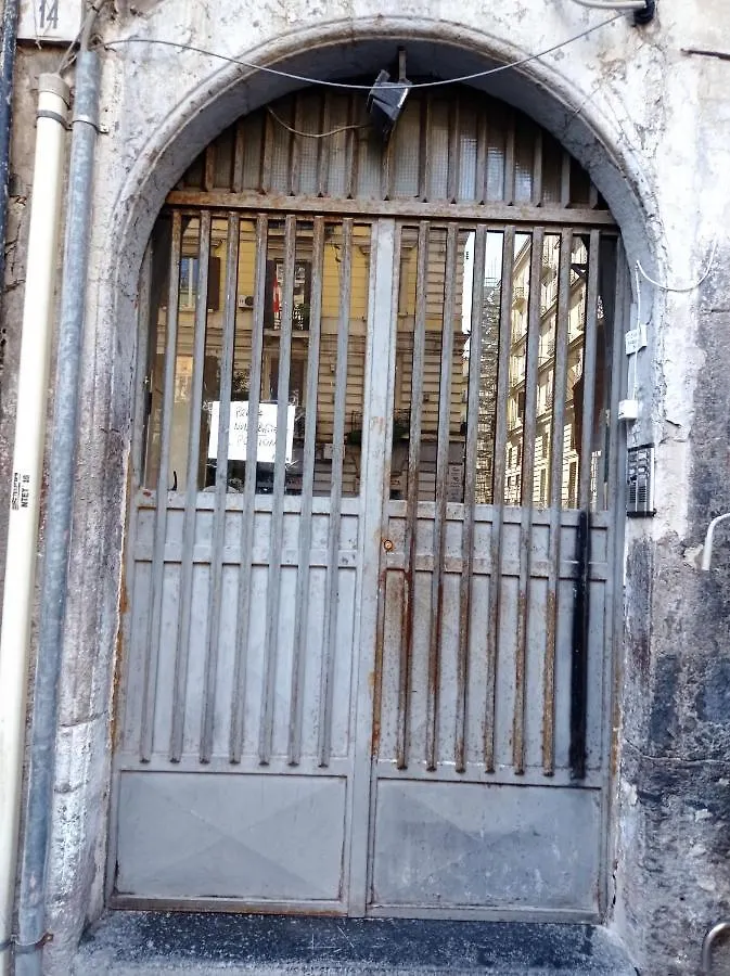 Hotel Via Mancini 12 Napoli